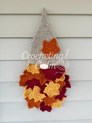 Leafy Fall Gnome Hanging